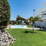 Grand De Luxe Avec Patio * San Bartolomé